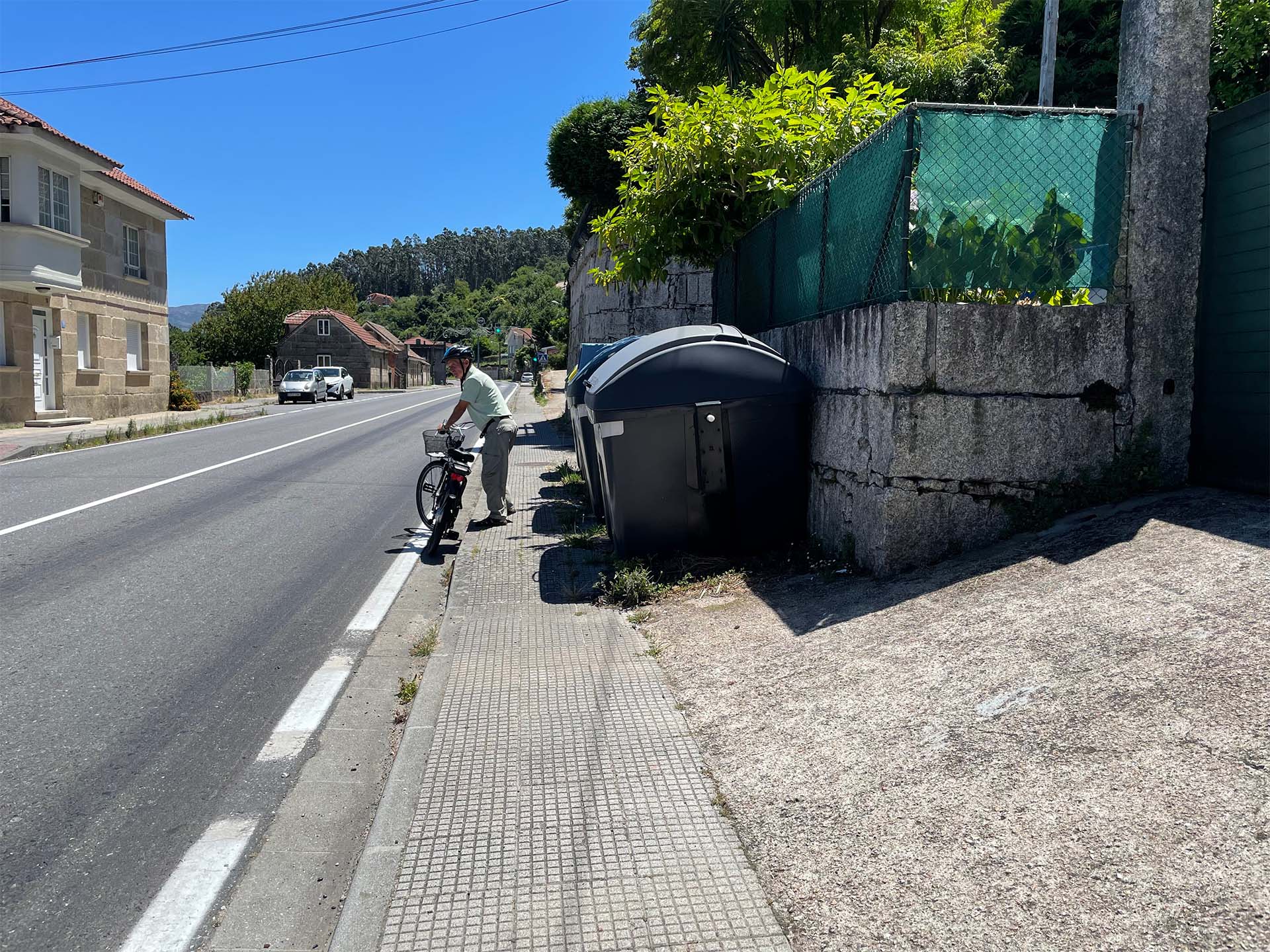 CONTENUR suministra nuevos contenedores de carga lateral para el municipio de Vilaboa (Pontevedra)